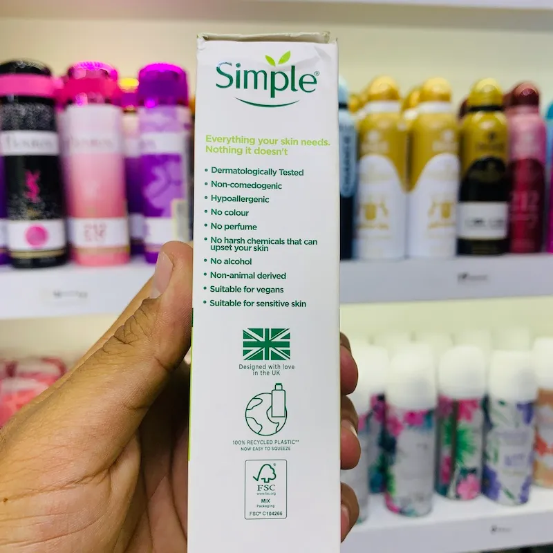 آبرسان سیمپل  مدل ریچ 125 میل ا Simple Replenishing Rich Moisturiser 125ml